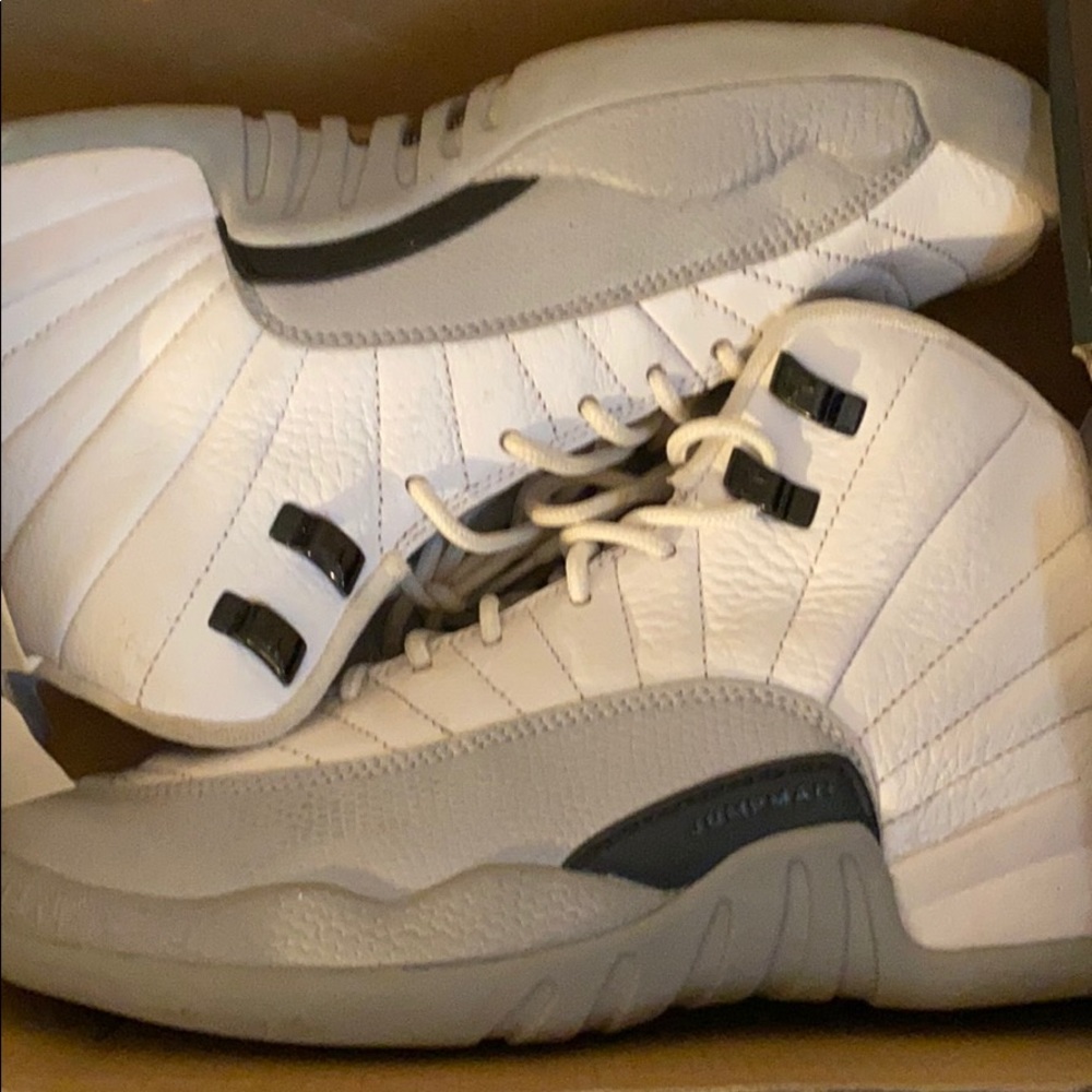 Baron 12 jordan size 6y.